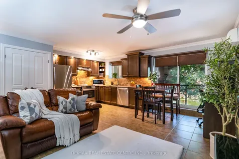 1212 Fennell Avenue E Hamilton ON L8T 1T2