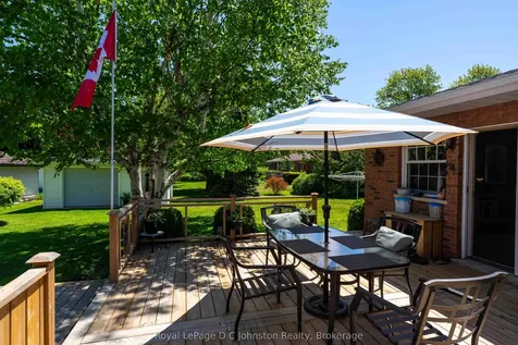 86 Breadalbane Street S Saugeen Shores ON N0H 2L0