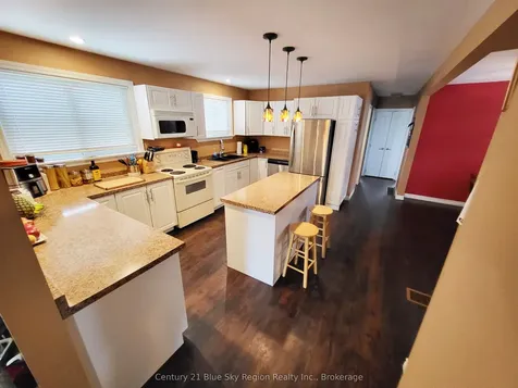 412 King Street W North Bay ON P1B 6A2