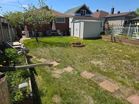 412 King Street W North Bay ON P1B 6A2