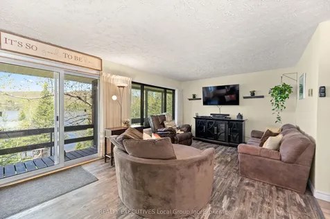 1464 Peninsula Road North Bay ON P1B 8G4