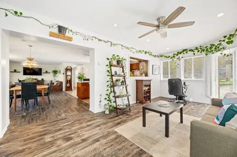 1464 Peninsula Road North Bay ON P1B 8G4