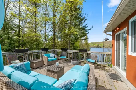 1464 Peninsula Road North Bay ON P1B 8G4
