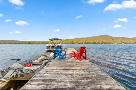 1464 Peninsula Road North Bay ON P1B 8G4