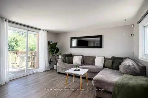 327 Sidney Street Quinte West ON K8V 2V1
