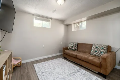 327 Sidney Street Quinte West ON K8V 2V1