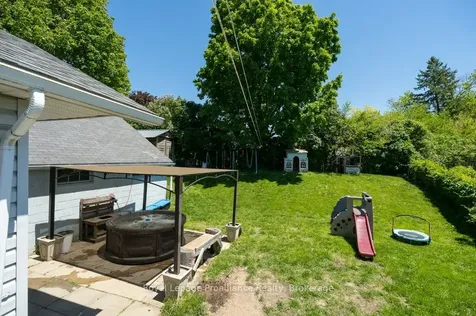 327 Sidney Street Quinte West ON K8V 2V1