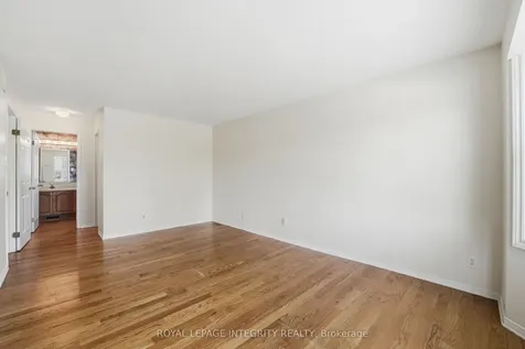 50 Bramble Wood Crescent Kanata ON K2M 2H4