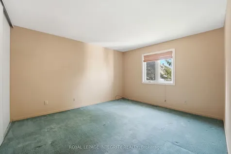 50 Bramble Wood Crescent Kanata ON K2M 2H4