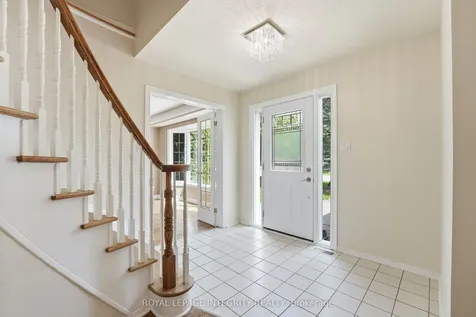 50 Bramble Wood Crescent Kanata ON K2M 2H4