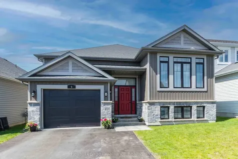 5 Walnut Crescent Belleville ON K8N 0E3