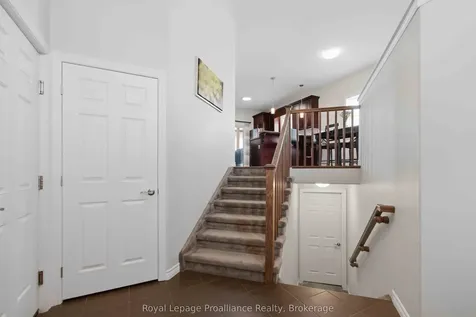 5 Walnut Crescent Belleville ON K8N 0E3