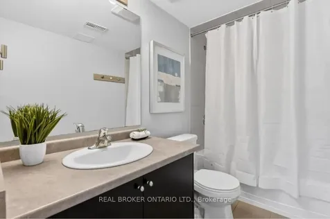 2 Kenridge Terrace Hamilton ON L8J 0G4