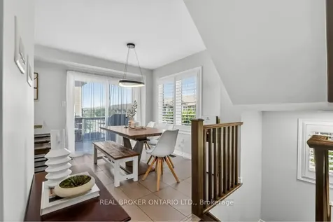 2 Kenridge Terrace Hamilton ON L8J 0G4