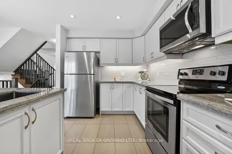 2 Kenridge Terrace Hamilton ON L8J 0G4