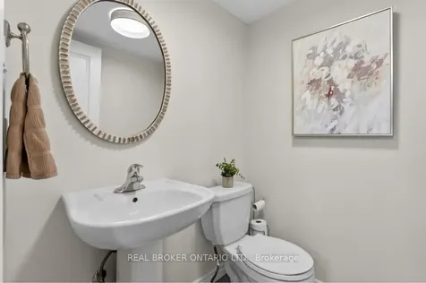 2 Kenridge Terrace Hamilton ON L8J 0G4
