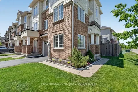 2 Kenridge Terrace Hamilton ON L8J 0G4