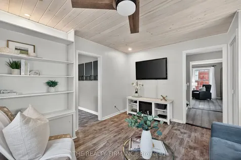 293 Carrie Street Strathroy-caradoc ON N7G 3C9