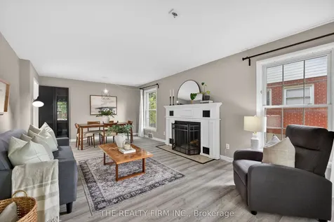 293 Carrie Street Strathroy-caradoc ON N7G 3C9
