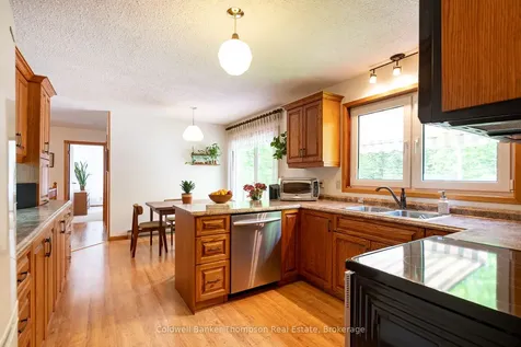 1031 Kelly Road Lake Of Bays ON P0B 1A0
