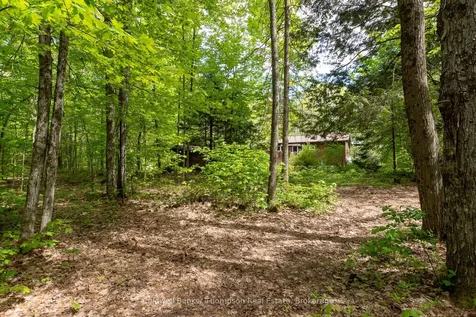 1031 Kelly Road Lake Of Bays ON P0B 1A0