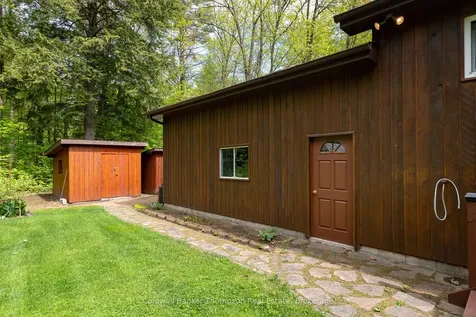 1031 Kelly Road Lake Of Bays ON P0B 1A0