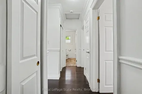 51 Parnell Road St. Catharines ON L2N 2W5