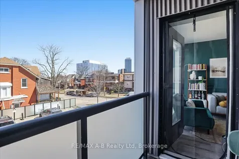 690 King Street W Kitchener ON N2G 0B9