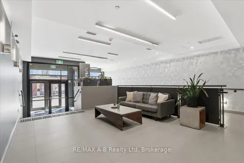 690 King Street W Kitchener ON N2G 0B9