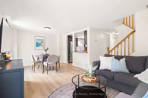 52 Walman Drive Guelph ON N1G 4G8