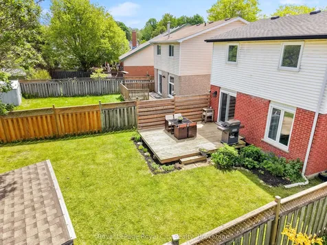 52 Walman Drive Guelph ON N1G 4G8