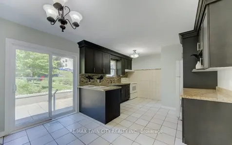 478 Wellington Street N Kitchener ON N2H 5L5