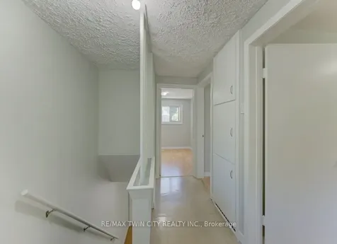 478 Wellington Street N Kitchener ON N2H 5L5