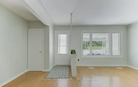 478 Wellington Street N Kitchener ON N2H 5L5