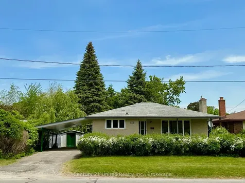 922 Wightman Avenue Peterborough ON K9J 5W7