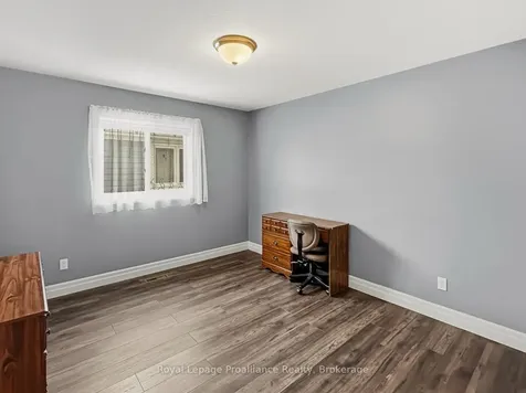 8 Tessa Boulevard Belleville ON K8N 4Z5