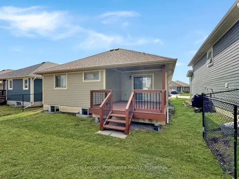 8 Tessa Boulevard Belleville ON K8N 4Z5