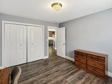 8 Tessa Boulevard Belleville ON K8N 4Z5