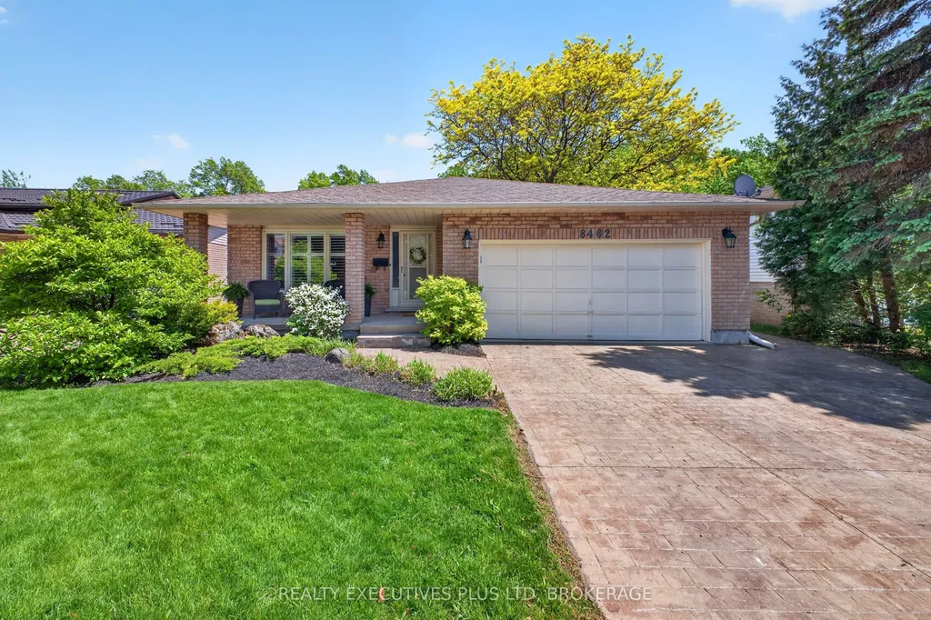 8462 Regan Drive Niagara Falls ON L2G 7P7