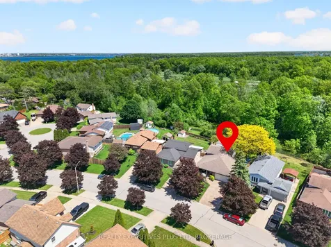 8462 Regan Drive Niagara Falls ON L2G 7P7