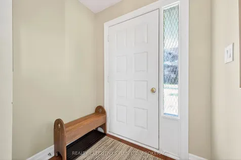 8462 Regan Drive Niagara Falls ON L2G 7P7