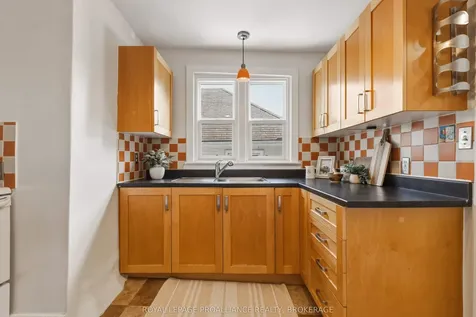 59 Beverley Street Kingston ON K7L 3Y5