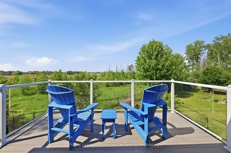 17 Hanover Court Belleville ON K8N 4Z5