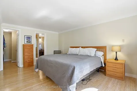 3 Darby Road Guelph ON N1K 1R4