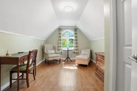 3 Darby Road Guelph ON N1K 1R4
