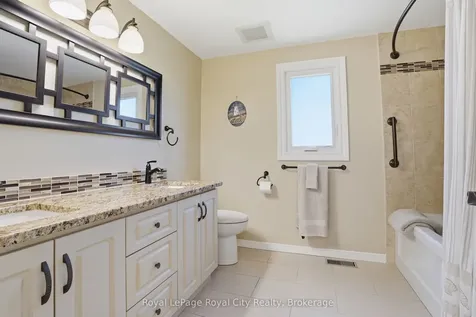3 Darby Road Guelph ON N1K 1R4