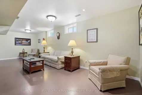 3 Darby Road Guelph ON N1K 1R4