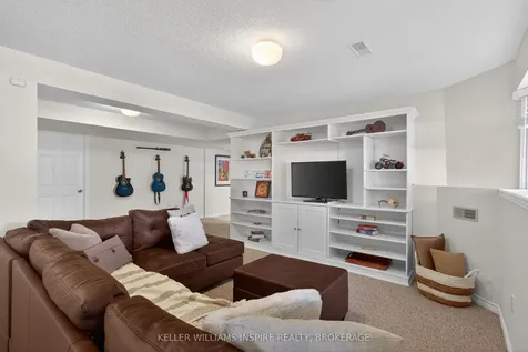 69 Barker Drive Kingston ON K7K 6X6
