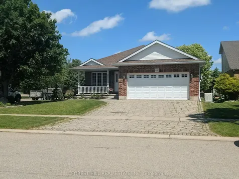 68 Blue Jay Boulevard Woodstock ON N4T 1T2