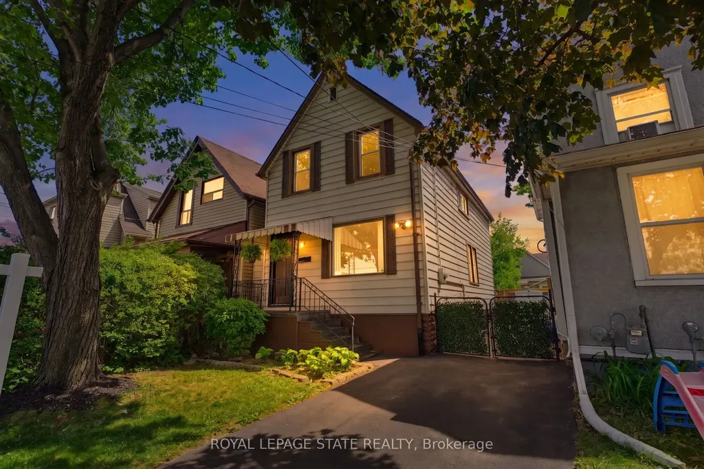 124 Campbell Avenue Hamilton ON L8H 2E9